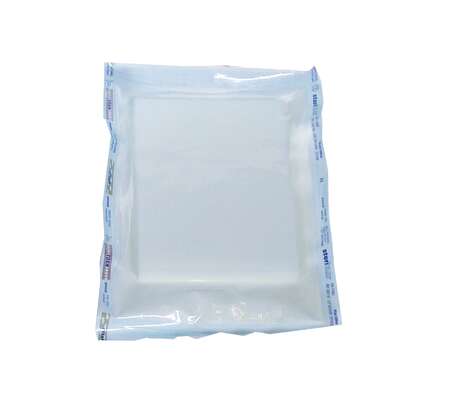 Sie sehen eine Packung MOMOSAN-weiss steril Wund-Pads 15x10x0,5cm 30 Stück, Produktbild: 02 MOMOSAN-weiss steril Wund-Pads 15x10x0,5cm 30 Stück, A-Nr.: 3421015 - 02