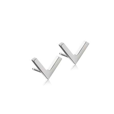 Sie sehen eine Packung Blomdahl Ohrstecker Plain V, Produktbild: 01 Blomdahl Ohrstecker Plain V, A-Nr.: 6020305 - 01